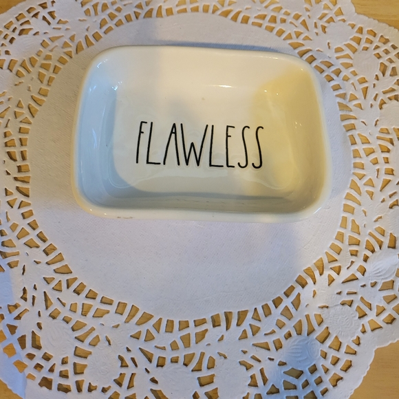Rae Dunn Bath Rae Dunn Flawless Soaptrinket Dish Poshmark